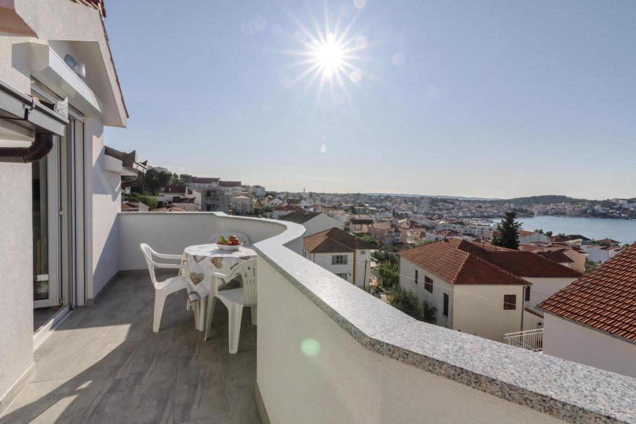 Villa Andelo Trogir Exteriör bild